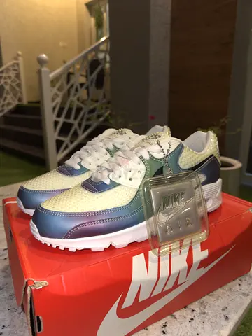 Nike Air Max 90 Bubble Pack