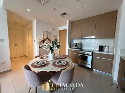 WATERFRONT LIVING | FULLY FURNISHED | VACANT