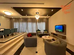 Luxury Waterfront 3BR Villa with Premium Amenities in Al Hamra Village