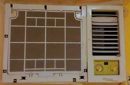 used Window air conditioner unit - used, working condition