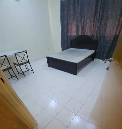 bedroom available for rent