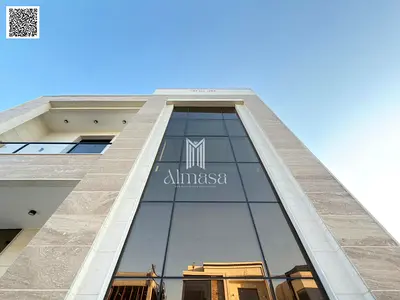 فيلا فاخرة للبيع في الياسمين – عنوان الفخامة والخصوصية لو بتدور على فيلا تجمع بين المساحة الكبيرة والموقع المميز والتشطيب الراقي… يبقى انت وصلت للصح