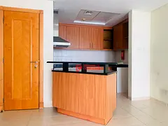 Hot Deal | Large 1BHK | Vacant | 3 Mins To Metro
