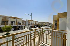 Single Row 6BR Villa | Just Cavalli | Vacant