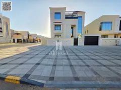 Own a two-story corner villa with a roof terrace and a large yard. Palace-style design, high-end fin