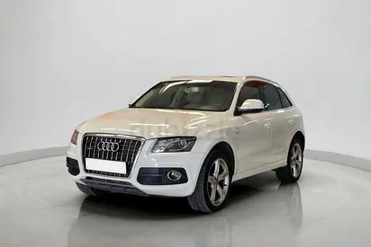 2011 Audi Q5 Standard 2.0L | GCC Specifications