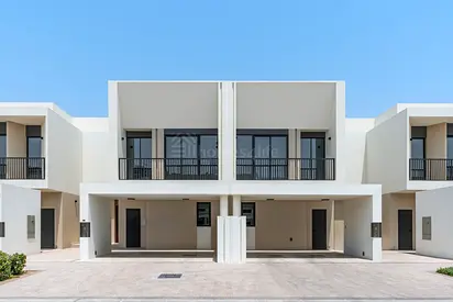 Spacious Family Home | Prime location | Exclusive