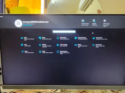 24-inch DHD Monitor in Good Working Condition (Used) -4month  Clean Display