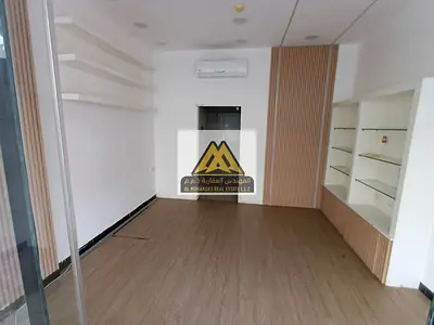 محل تجاري | على الشارع العام | موقع حيوي | مناسب لجميع الأنشطة | حركة مرور عالية | فرصة استثمارية مميزة