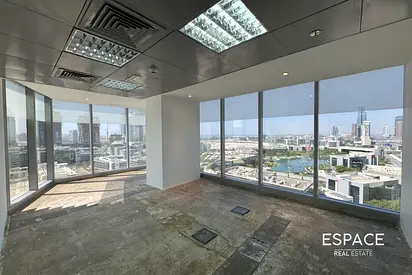 Vacant | Grade A | Prime Views