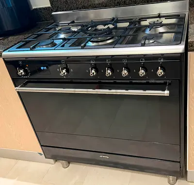 Smeg 5 burners top gas oven electric digital cooking range latest version 90cm black
