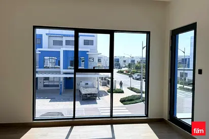 Spacious | Vacant | Near Park