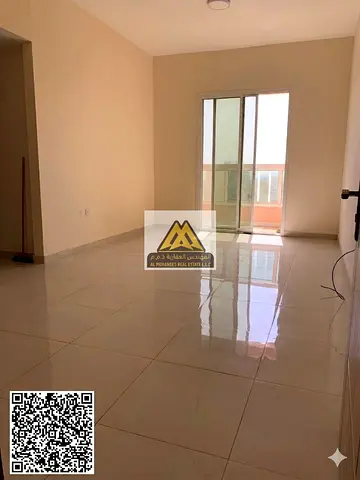 بلكونه باطلاله مفتوحة | 3 حمامات بالشقة | غرفة ماستر | تسهيل في الدفعات حتي 6 دفعات | موقع مميز بالقرب من جميع الخدمات وسهل المخرج لدبي