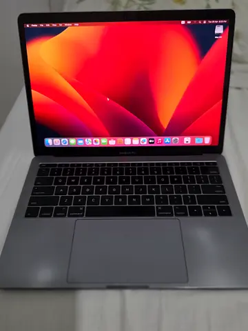 13 inch MacBook pro 2017 model