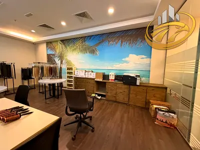 مساحة البيع بالتجزئة المفروشة | IT Plaza DSO | متجر مقسم