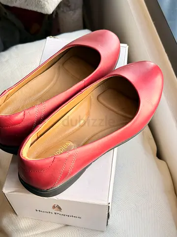 Hush Puppies shoes, pre-owned and in good condition. No return /exchange. Serious buyers only.