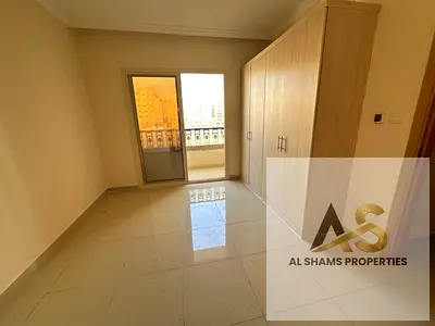 30 days extra | Huge size 3BR Apartment with Balcony laundry room close to Dubai border