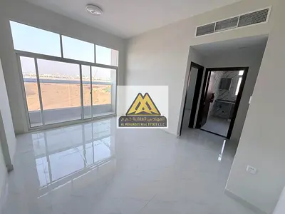 اول سااكن بسعر ممتاز جدا و مناسب للجميع مع صيانه مجانا ع المالك تشطيبات سوبر ديبلوكس