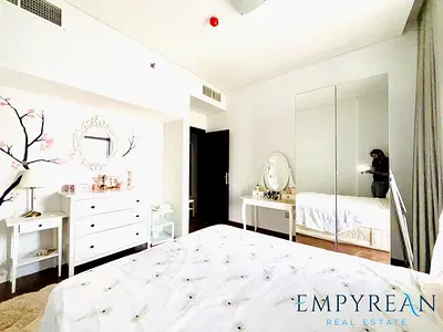 Fully Furnished Duplex 1BR with Modern Kitchen and Living Space