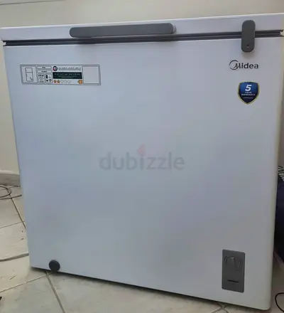Midea Chest Freezer - Compact White, Excellent Working Condition