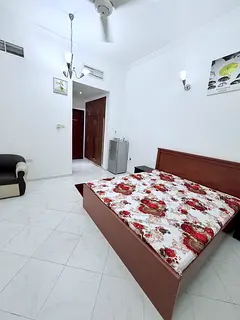Reday To move Room available Near to Sharaf dg metro station exit 4