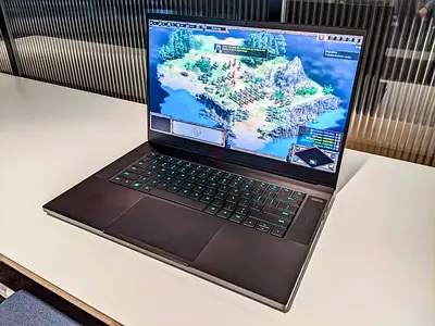 Razer Blade 15 - Core i7/32gb/512gb + 6gb Nvidia GTX Graphics - 144hz Gaming Laptop Power beast