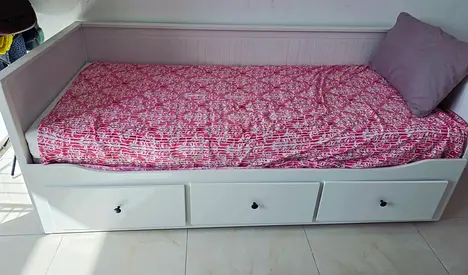 Ikea Day bed with two mettreses available in perfect condition