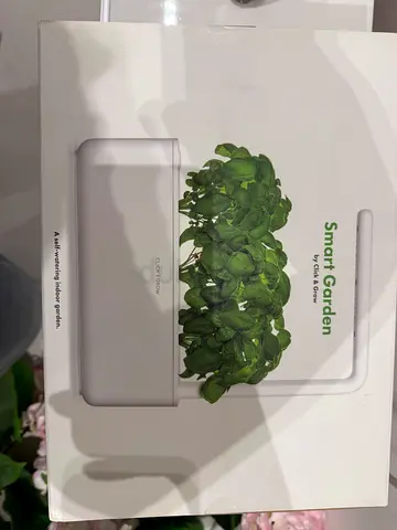 Smart garden 3 by click  grow - smart plant