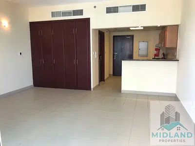 Nice Layout Unfurnished Studio Ready To Move