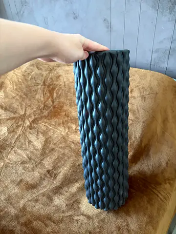 Black Textured Foam Roller for Muscle Recovery - Good Condition