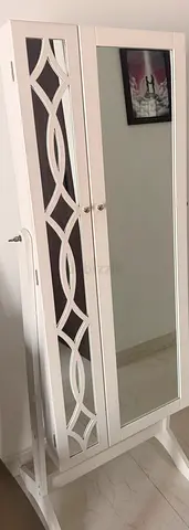 Mirror table