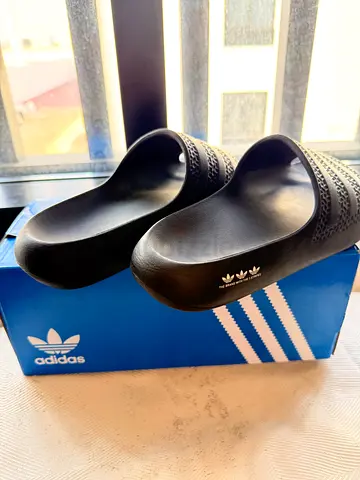Adidas Adilette A Yoon W Slides - Size 5 (UK) / 37 EU . No return/exchange. Serious buyers only.