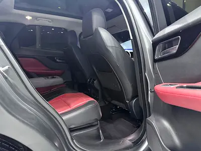 2018 Jaguar F-PACE 照片 14