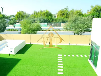 Single Row | Large Layout Villa | Private Garden | Vacant
