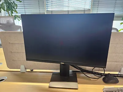 Dell Monitor 24 inches