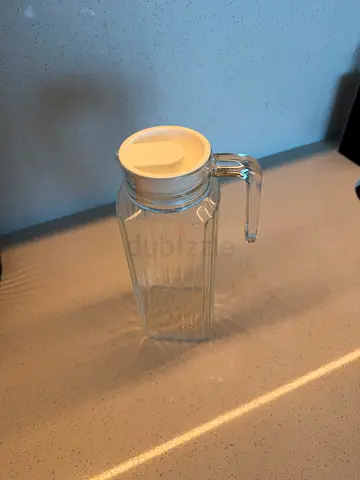 Glass water pitcher with handle and lid