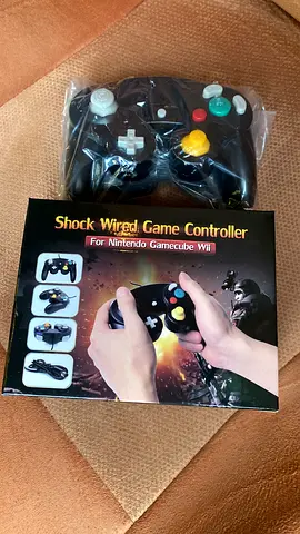 Nintendo game cube controller
