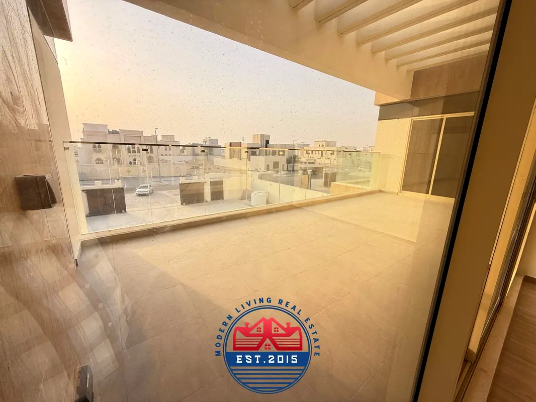 Modern Luxury 4 Bedroom Villa in Madinat Al Riyadh