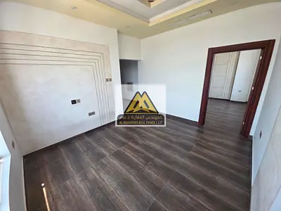 فرصة مميزة للسكن في منطقة الجرف 2، شقة بمساحات واسعة وتصميم مريح، مع إطلالة مفتوحة وموقع حيوي قريب من جميع الخدمات.