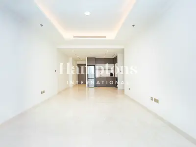 Mid Floor | Vacant | Partial Sea View