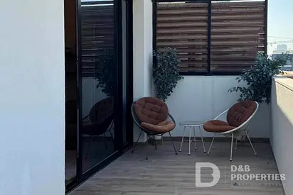 Fully furnished | Park view | Motivated seller