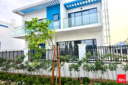 Stand a lone Villa | Single Row | Pool Facing