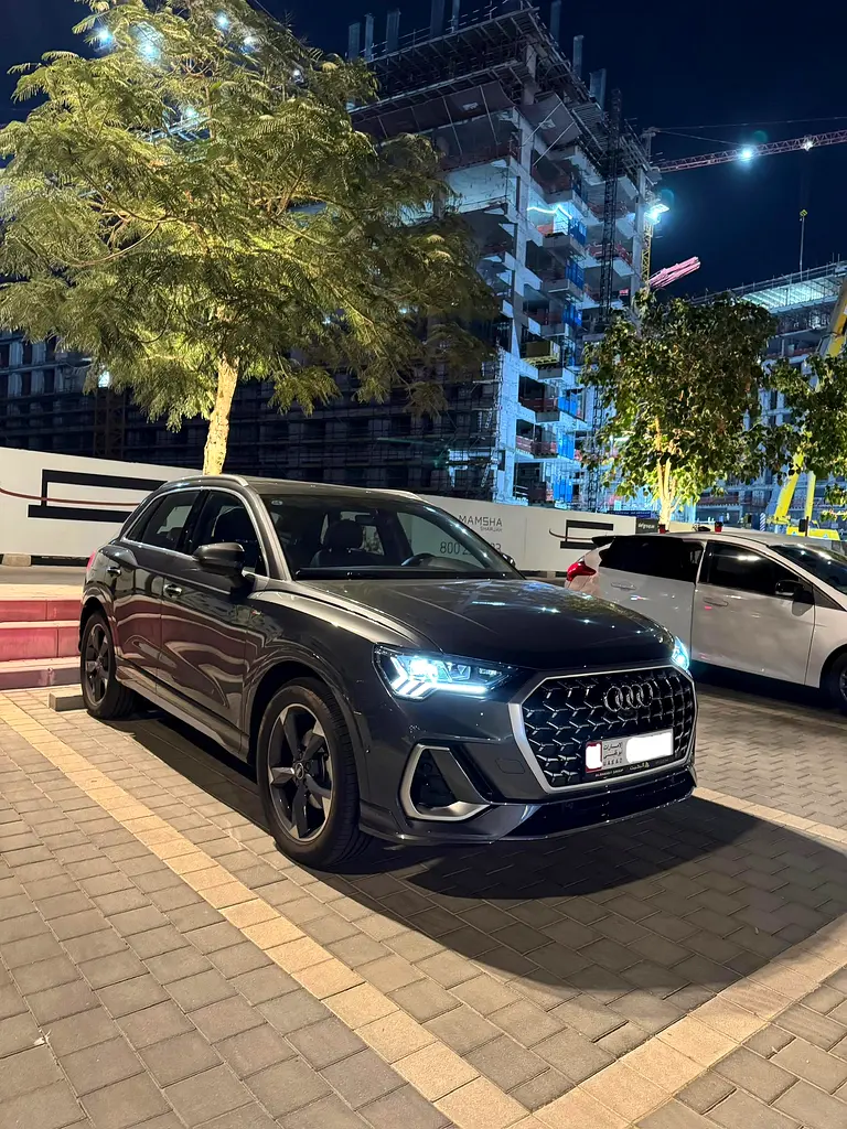 Audi Q3 2024 — photo 1 of 10