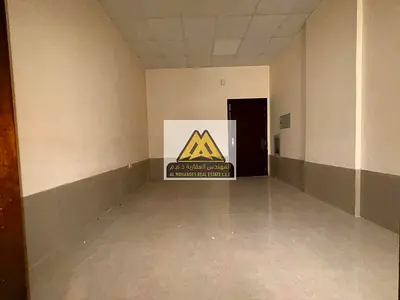 استوديو للإيجار في الجرف 2 عجمان طابق أرضي مطبخ شبه منفصل بسعر 18000