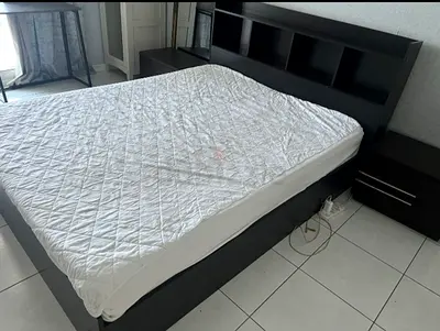 Double bed with mattress
