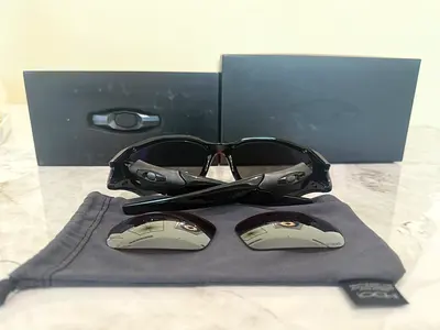 Oakley Pit Boss 1 Polished/Gunmetal with VR28 Polarized
