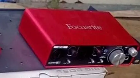 Focusrite 2i2 Audiointerface (2nd Gen) For Sale