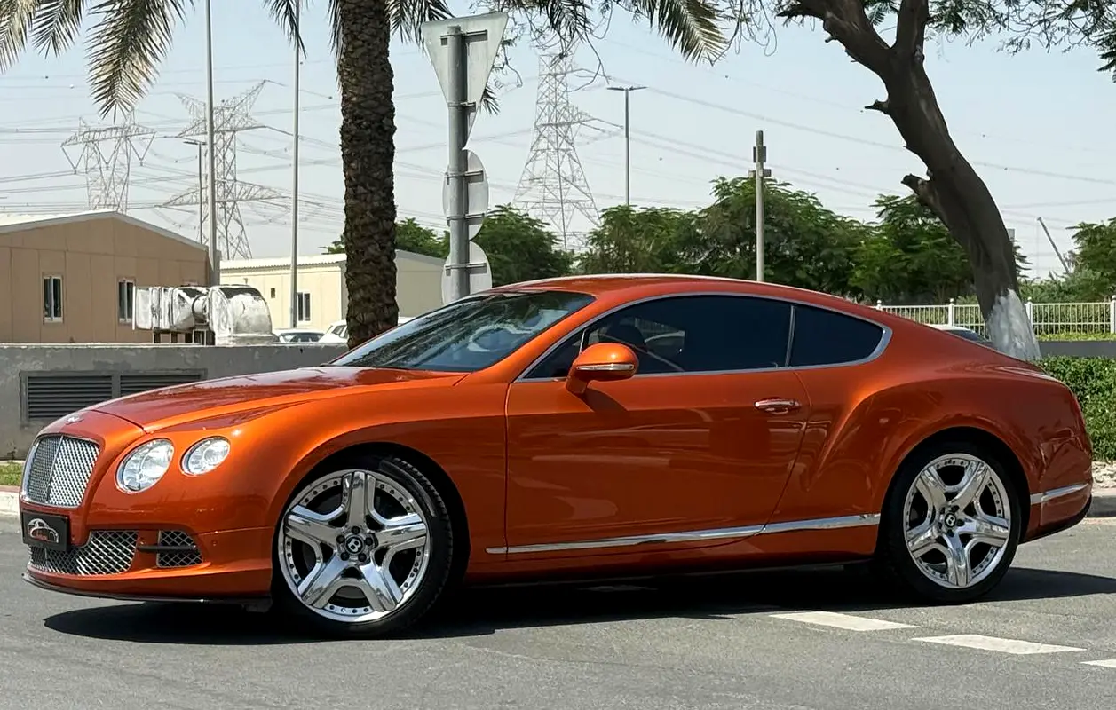 Bentley Continental 2012 — photo 1 of 18