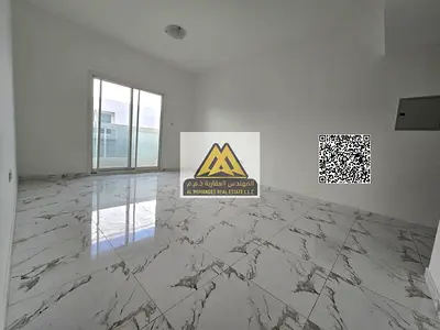 شقه الراشديه2 مع بلكونه ومجهزة تكييف مركزي وخزائن بالحائط تتميز بدخول نظام كارد خيال وامن جدا علي السكان ومدخل بنايه فخم