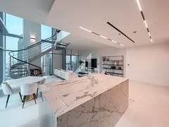 Fully Upgraded | Vacant on Transfer | Corner Unit